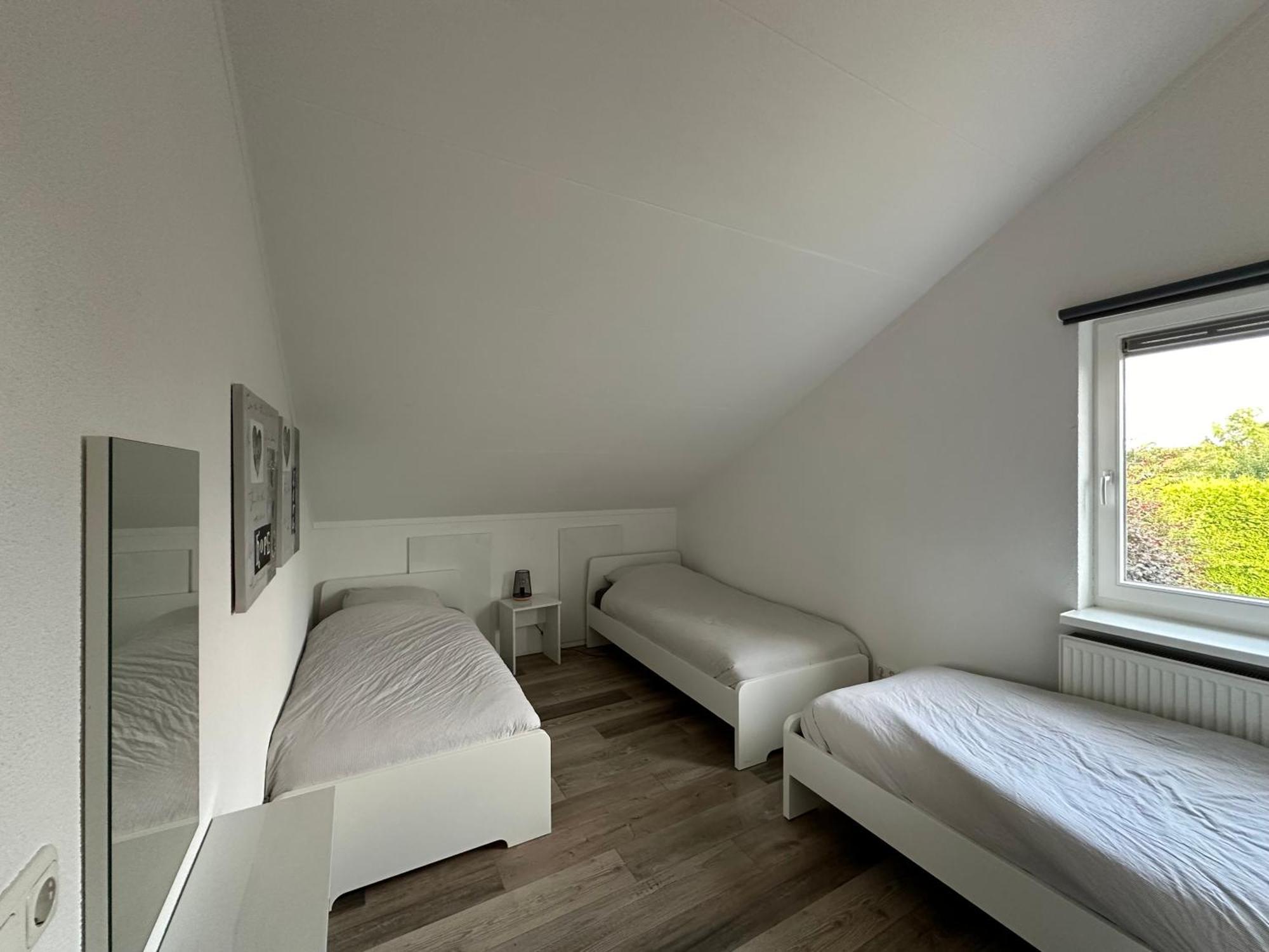 Big Family Villa 12P Big Garden With Bathtub And Jacuzzi Zeewolde Exterior photo